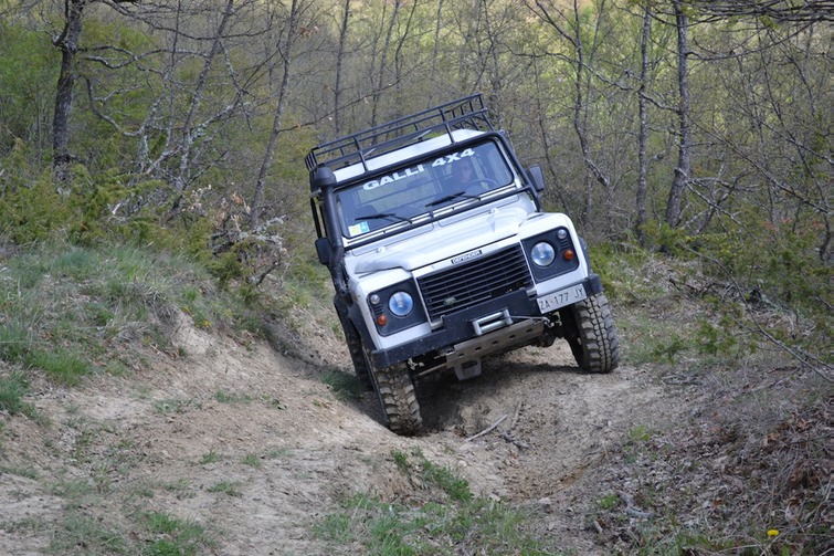 Land_Rover_001